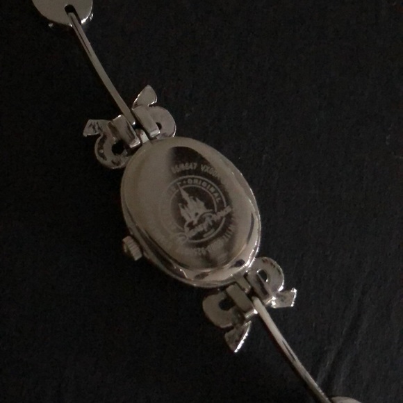 Disney Parks Minnie Mouse Watch - Picture 4 of 4